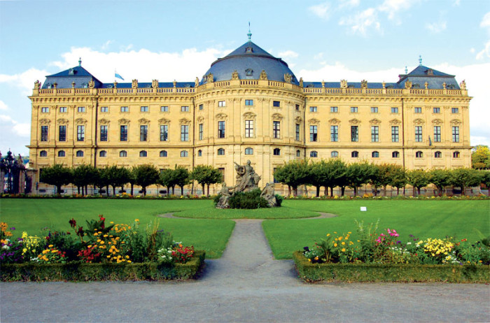 классический стиль фасада