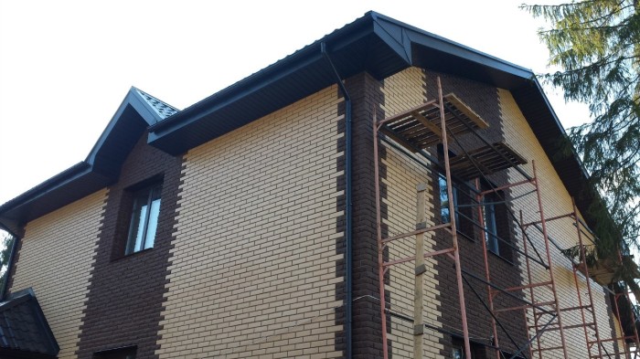 Лицевой кирпич