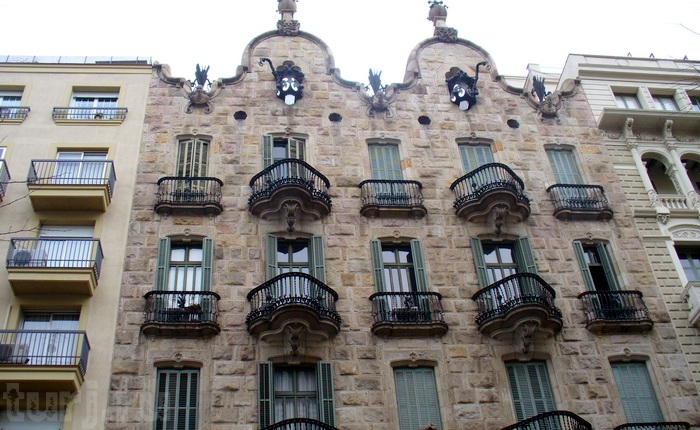 Дом Кальвет