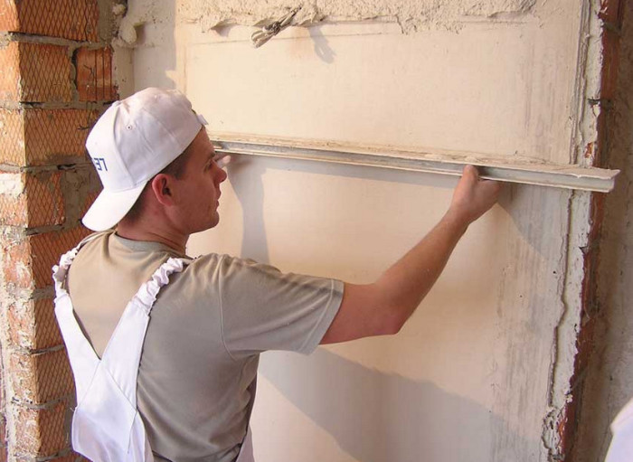 Выравнивание штукатурки