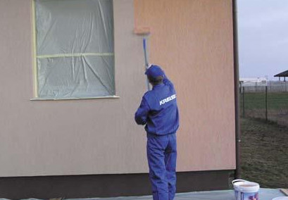 Покраска с помощью валика