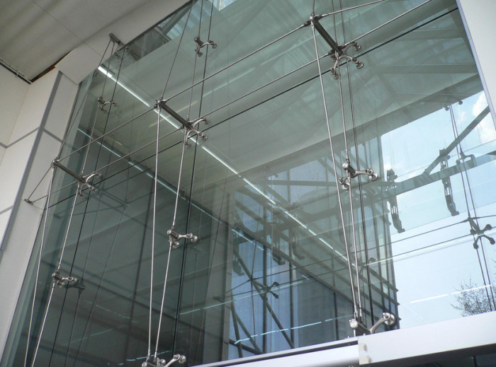 Стеклянные панели для фасада