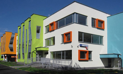 Окрашенные здания