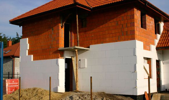 Утепление пенопластом