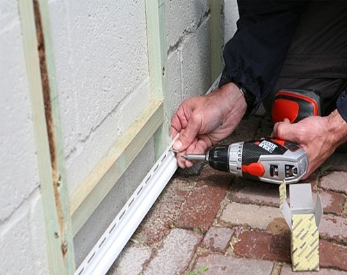 Монтаж профиля для панелей