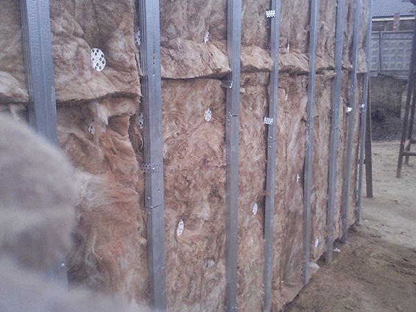 Монтаж обрешетки на утеплитель