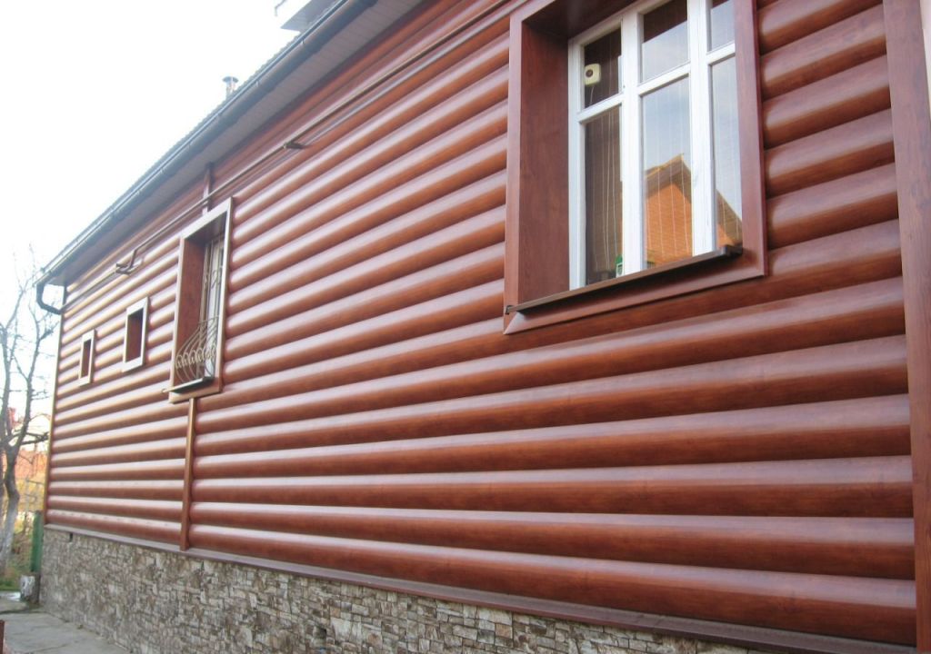 Металлосайдинг под дерево