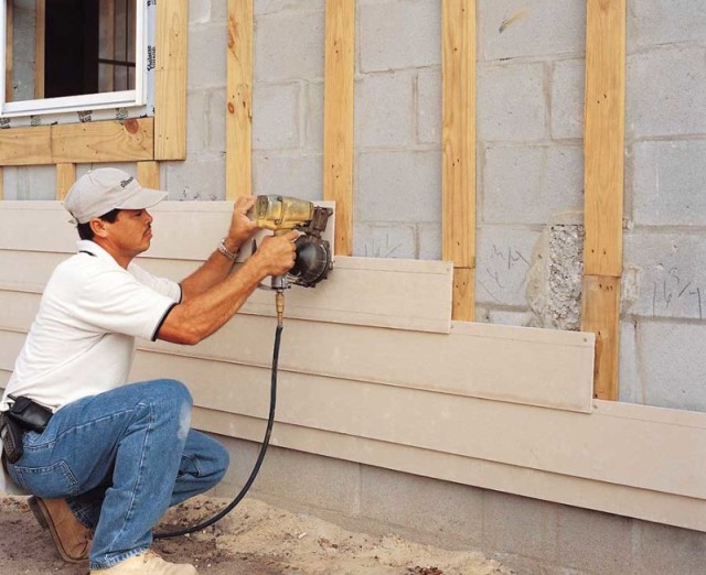 Монтаж панелей