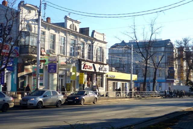 300 фасадов многоквартирных домов облагородили в Западном округе Краснодара